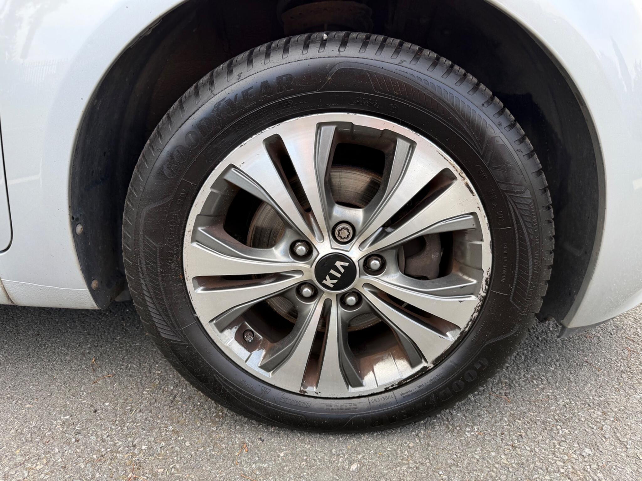 Kia Venga - Image 25