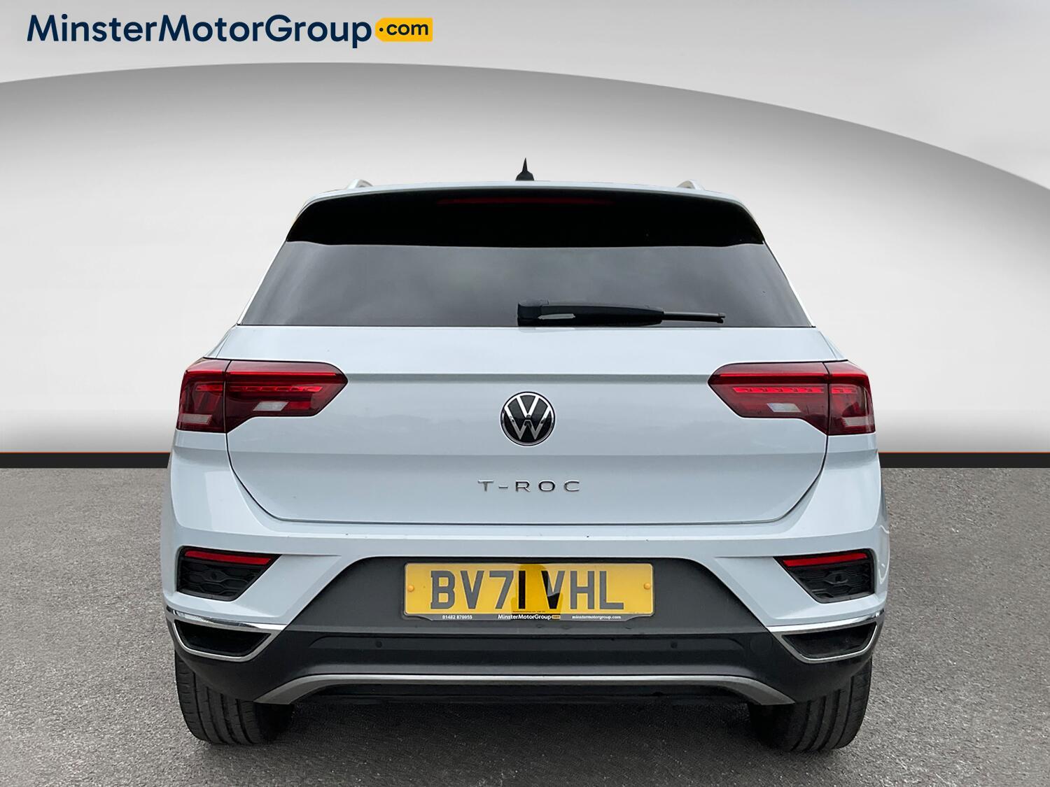 Volkswagen T-Roc - Image 3