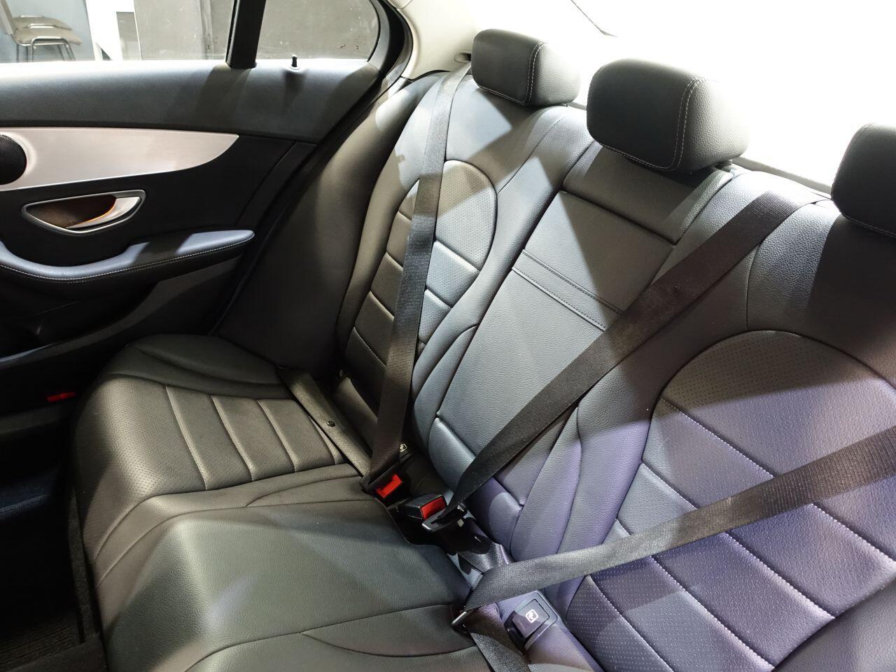 Mercedes C-Class - Image 23