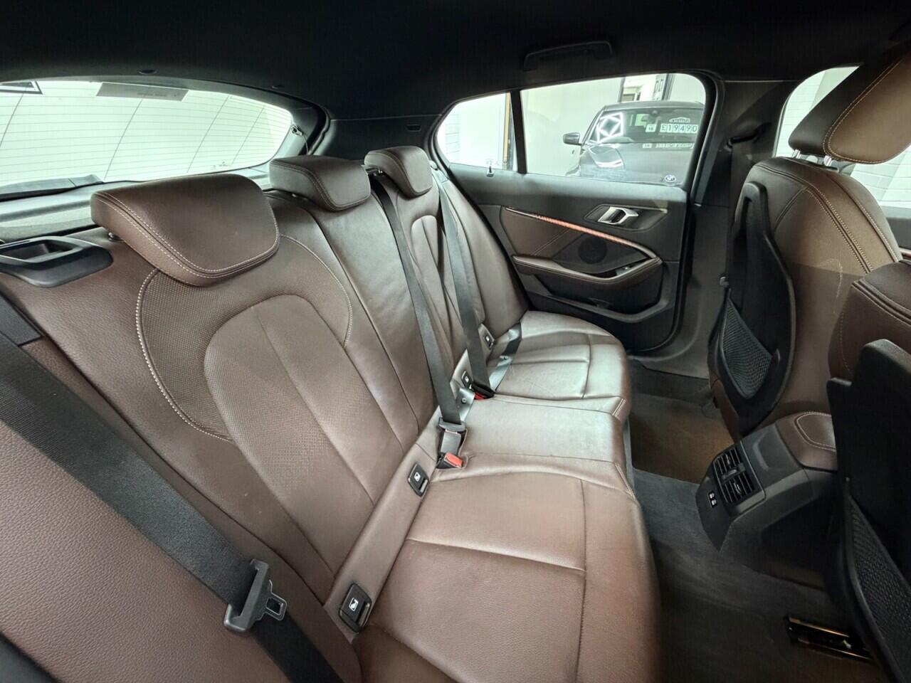 BMW 1 Series - Image 19