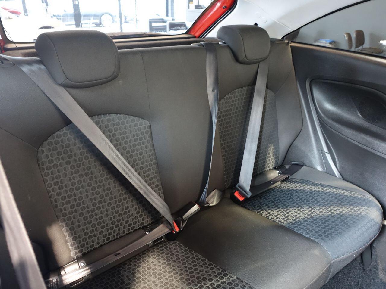 Vauxhall Corsa - Image 13