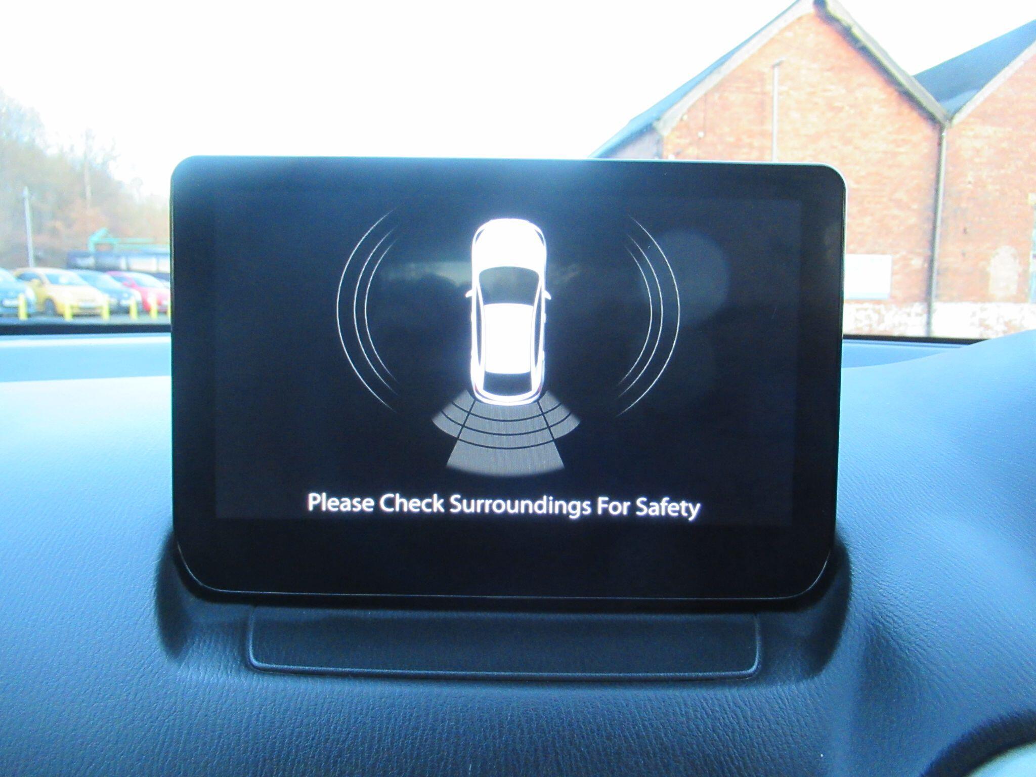 Mazda MAZDA2 - Image 31