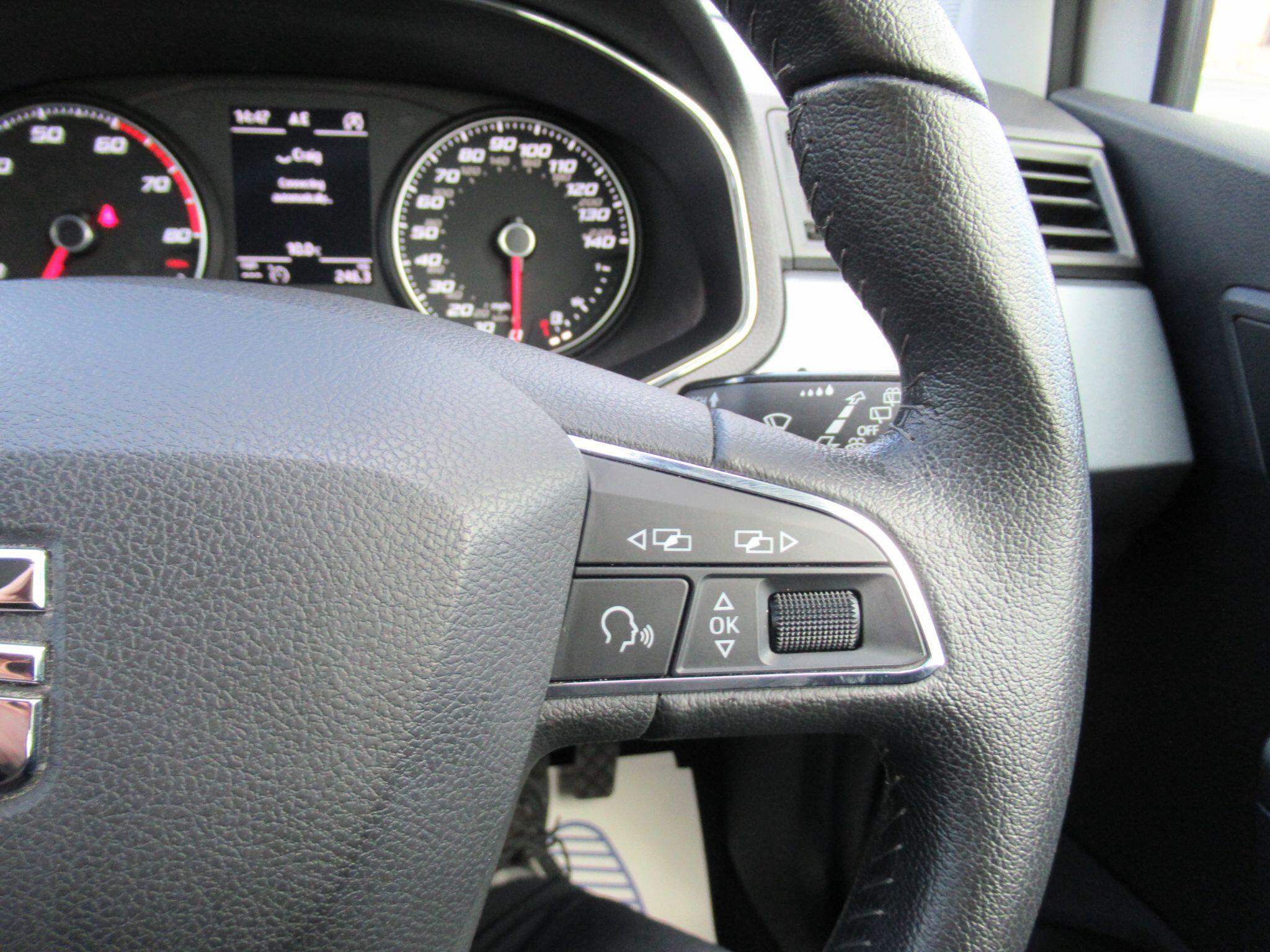 SEAT Arona - Image 25