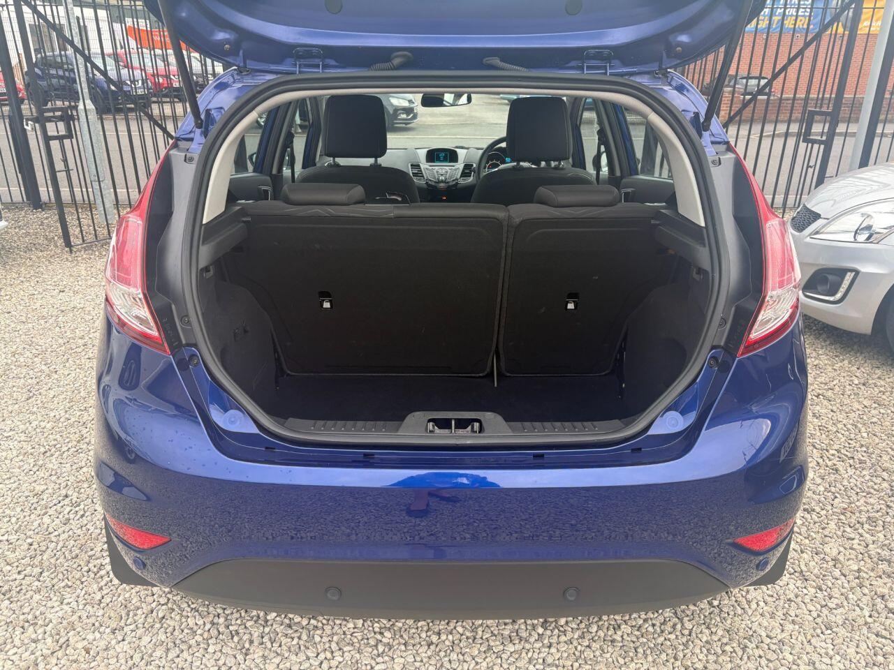 Ford Fiesta - Image 9