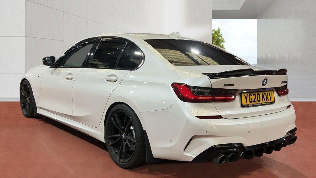 BMW 3 Series - Image 5