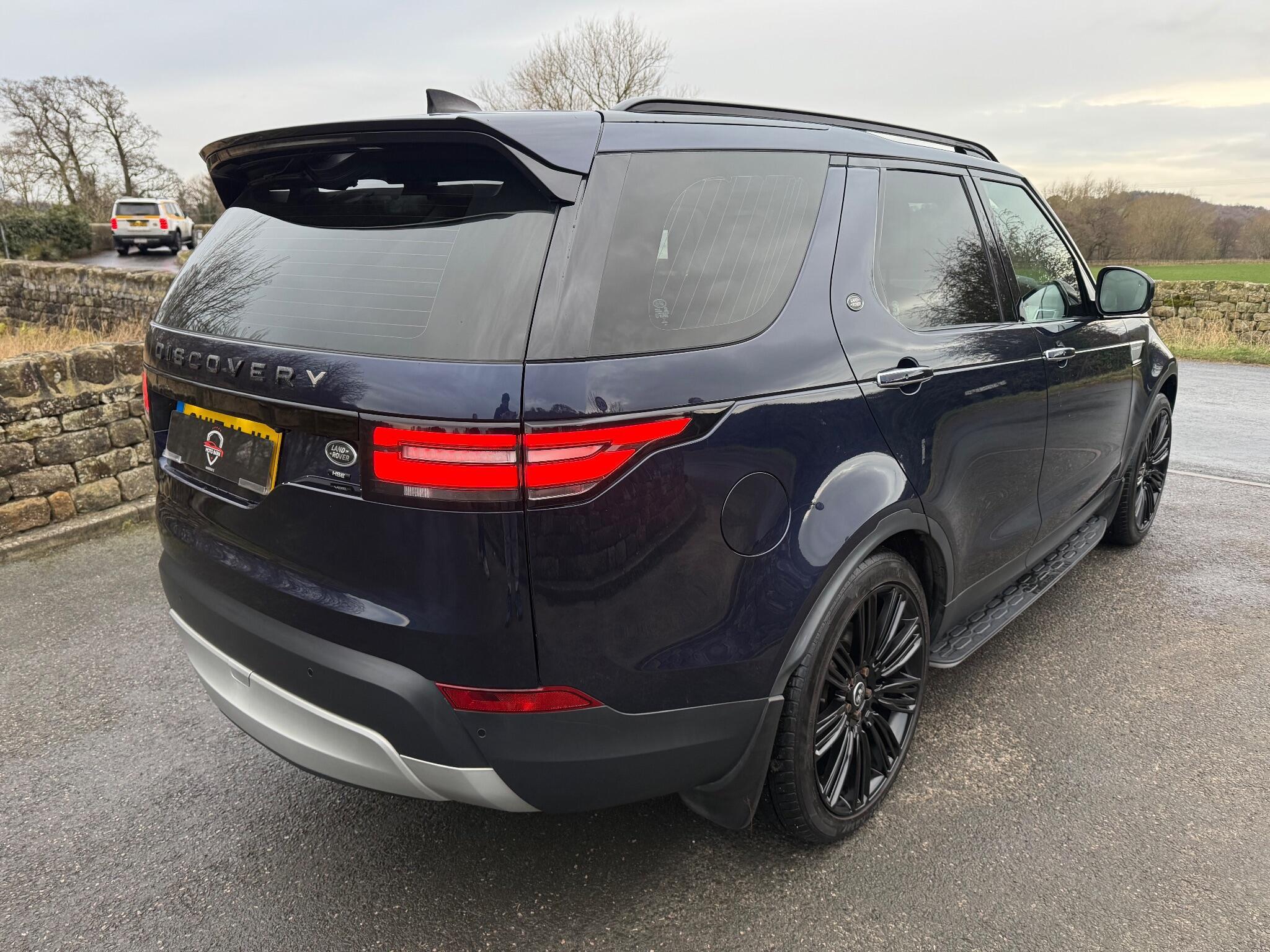 Land Rover Discovery - Image 17