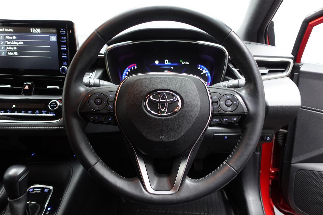 Toyota Corolla - Image 27