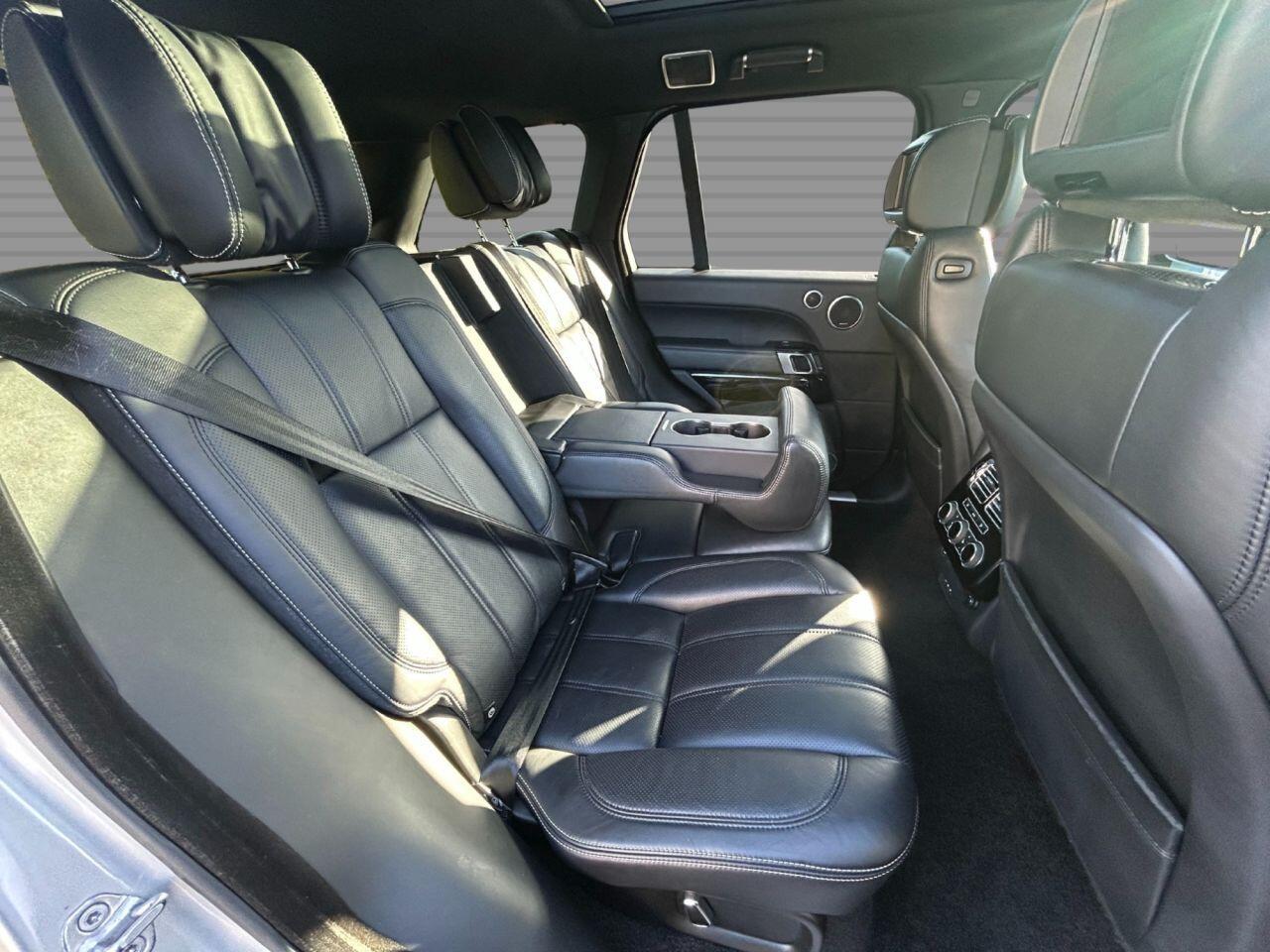 Land Rover Range Rover - Image 21