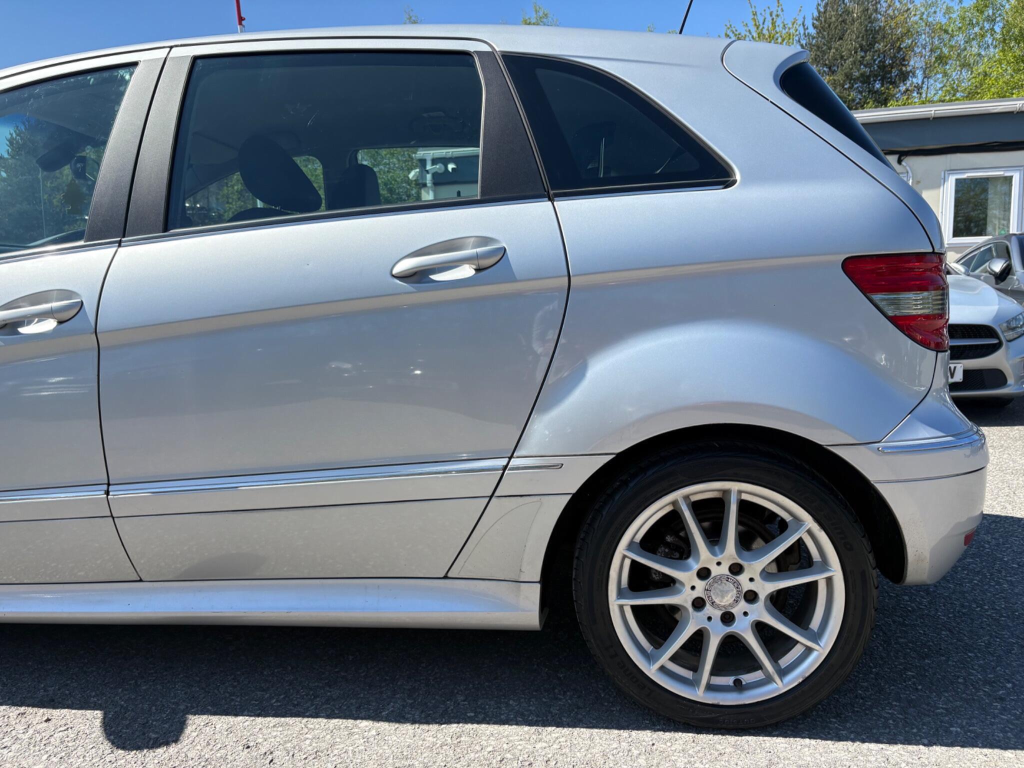 Mercedes B Class - Image 11