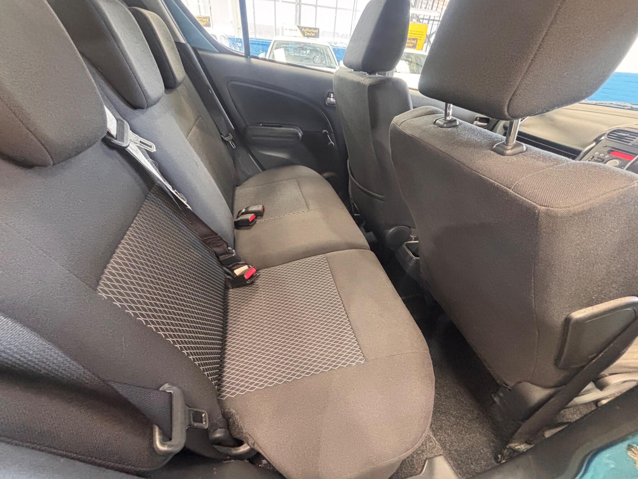 Suzuki Splash - Image 20