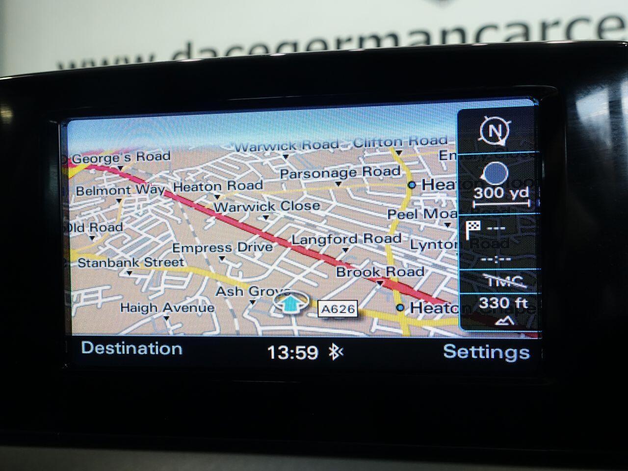 Audi Q3 - Image 3