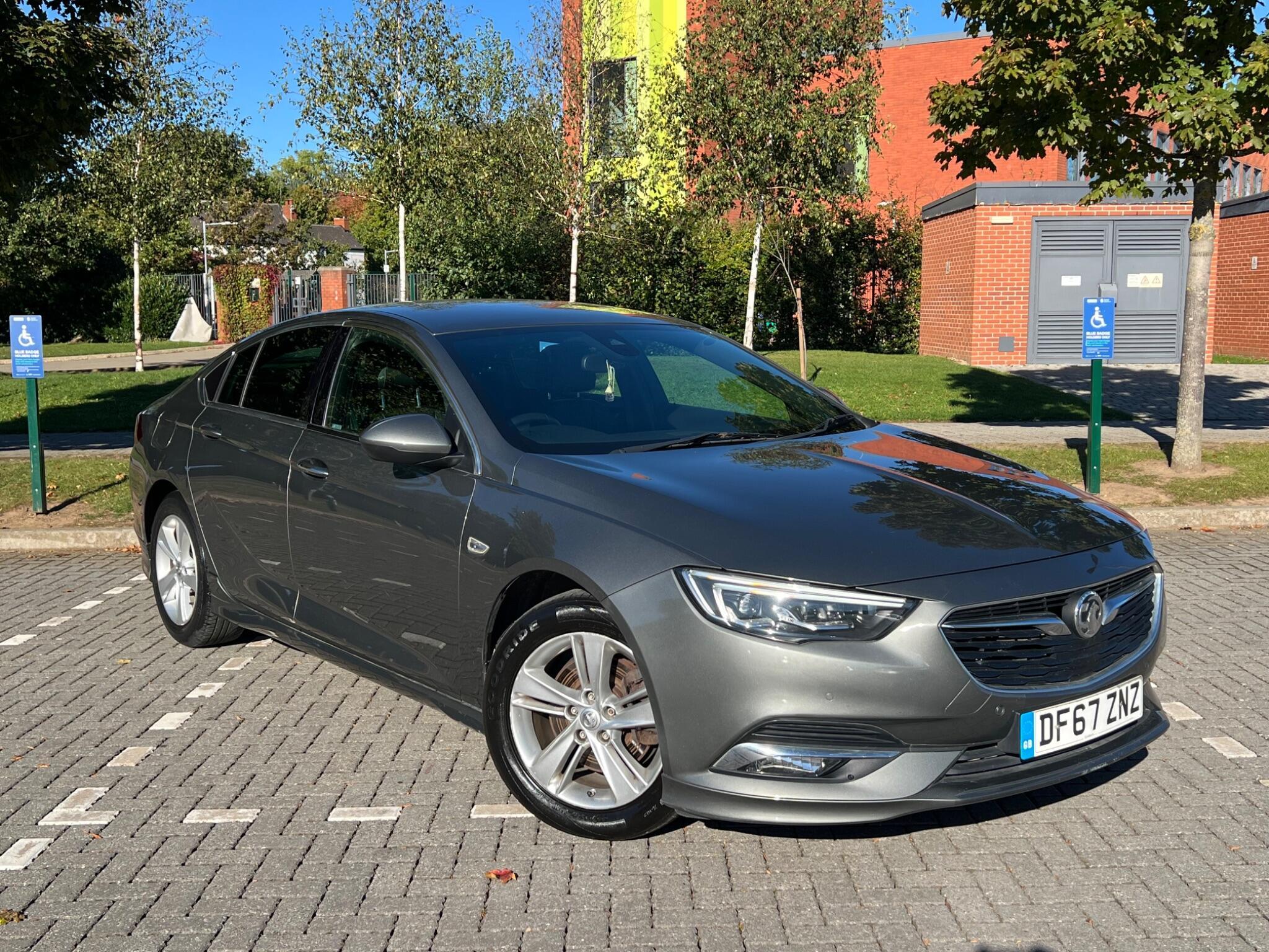 Vauxhall Insignia - Image 8