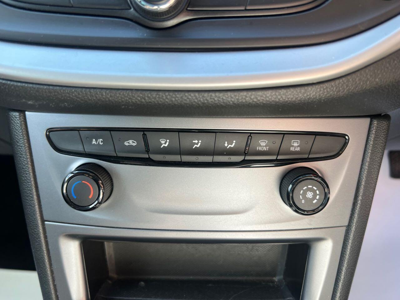 Vauxhall Astra - Image 24