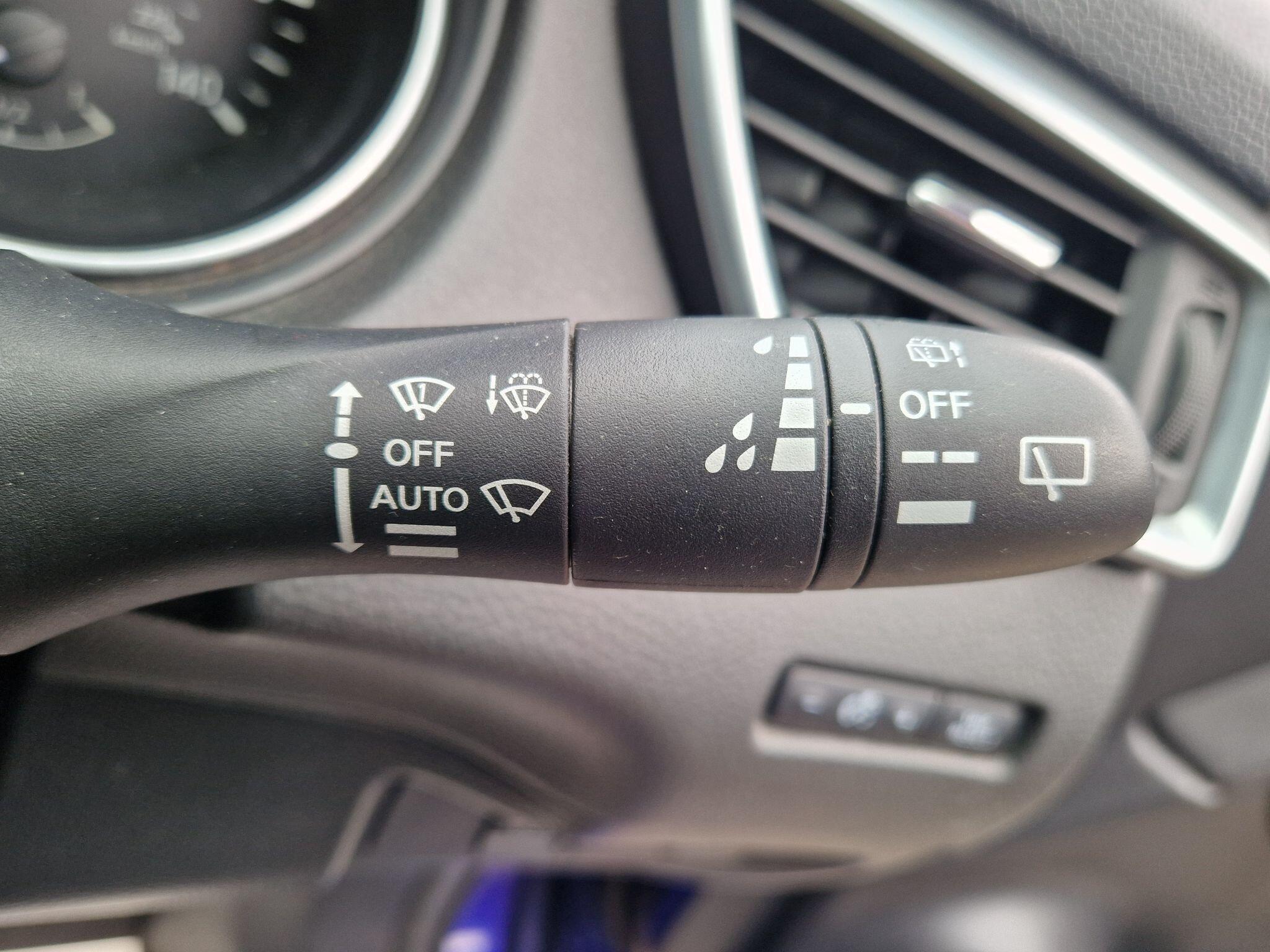 Nissan Qashqai - Image 45