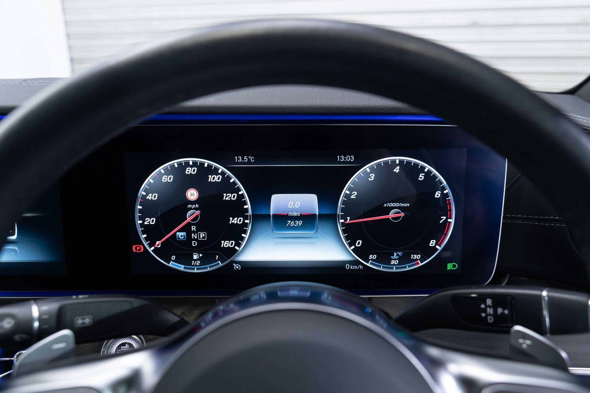 Mercedes E Class - Image 32