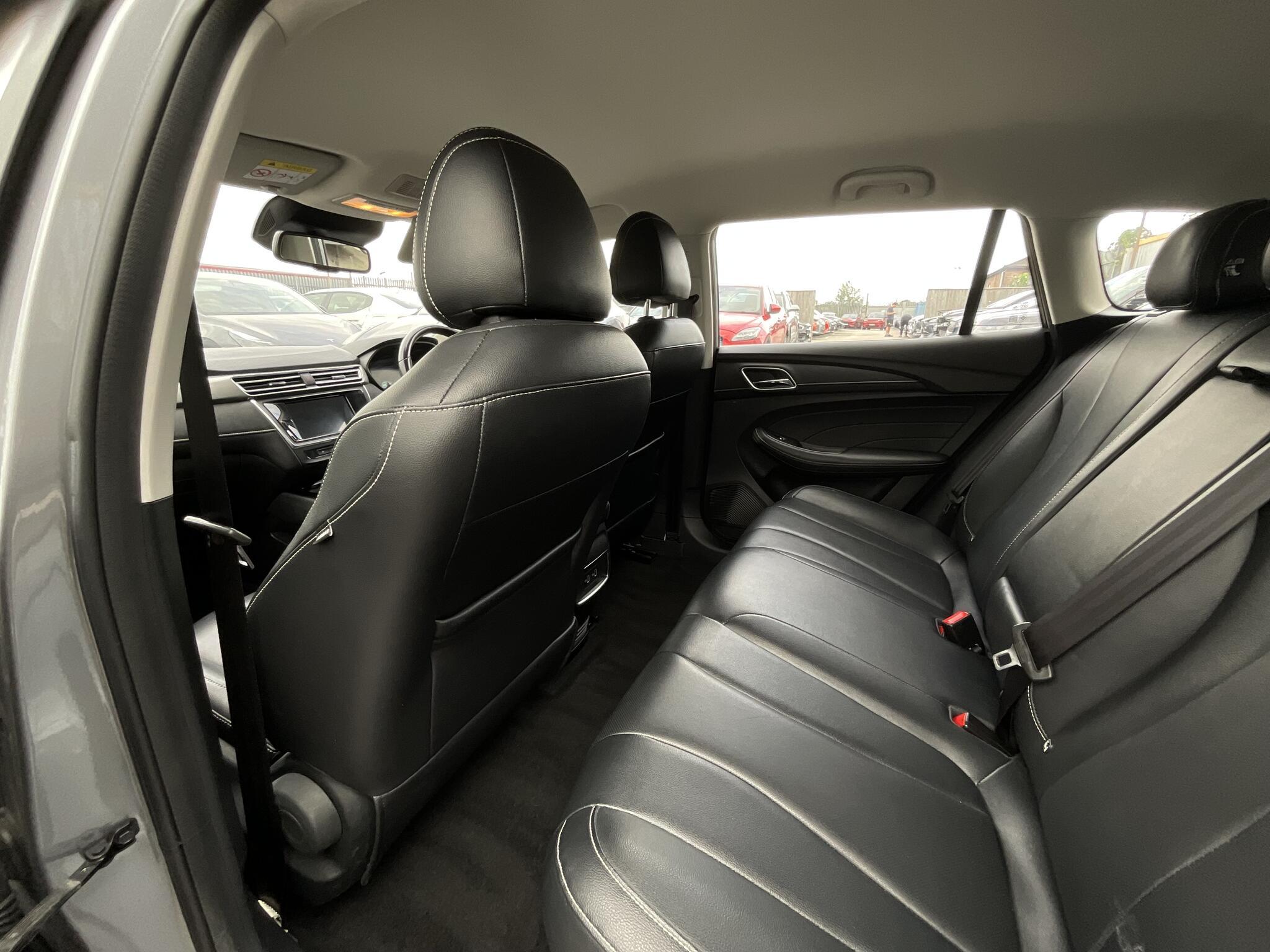 MG Mg 5 - Image 13