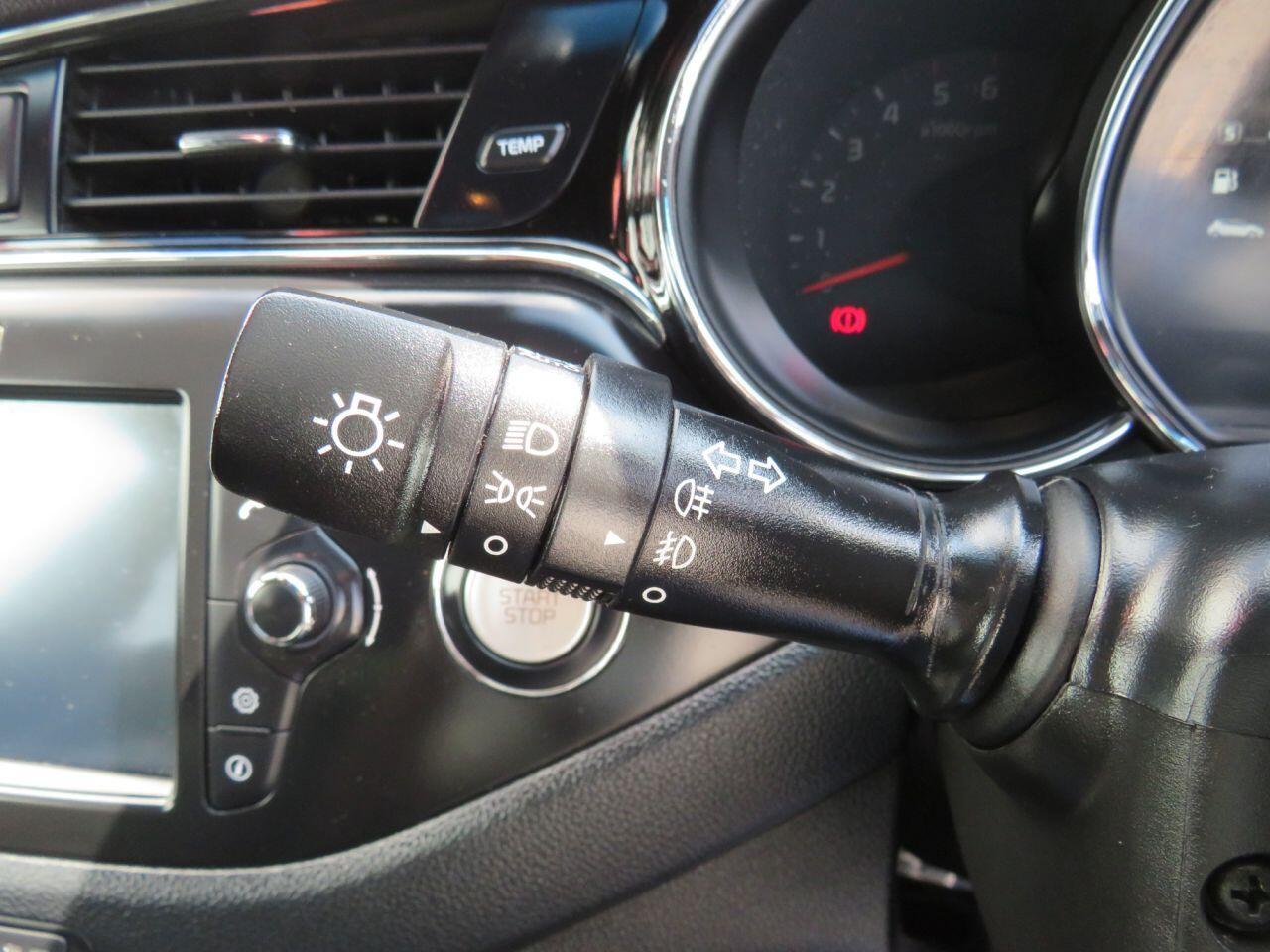 Kia ProCeed - Image 20