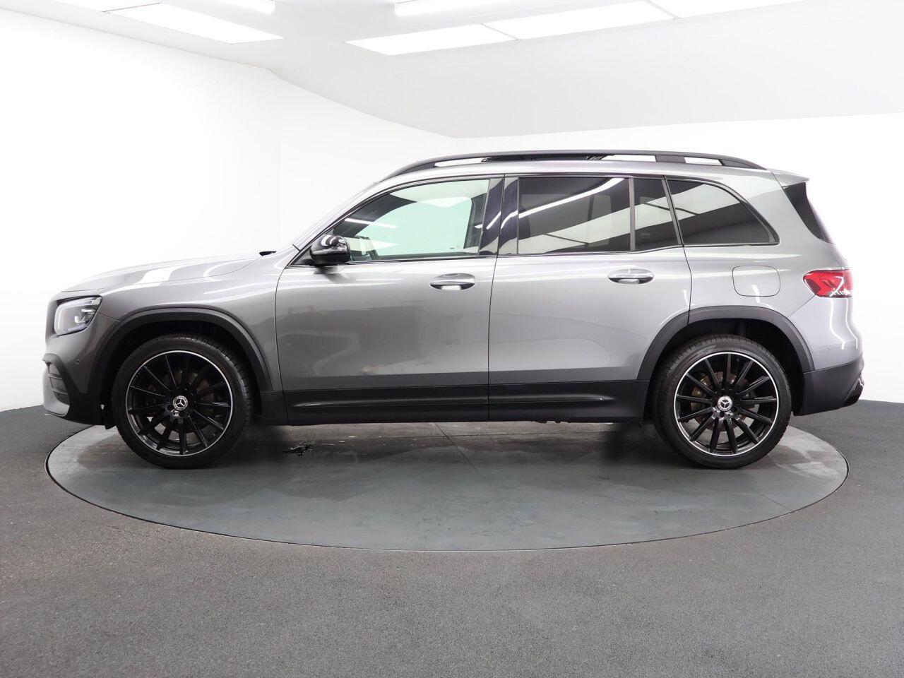 Mercedes-benz GLB - Image 7