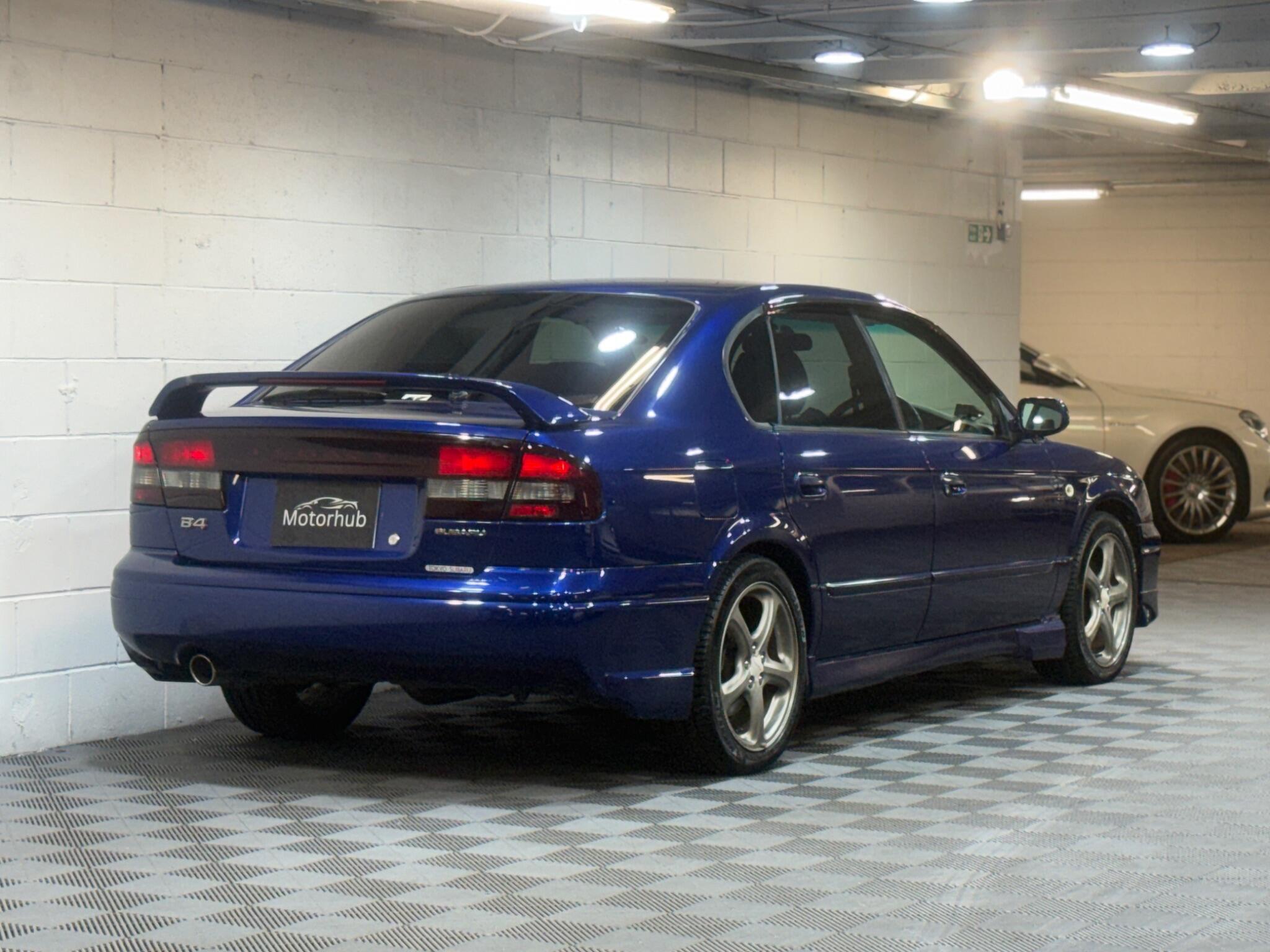 Subaru Legacy - Image 4