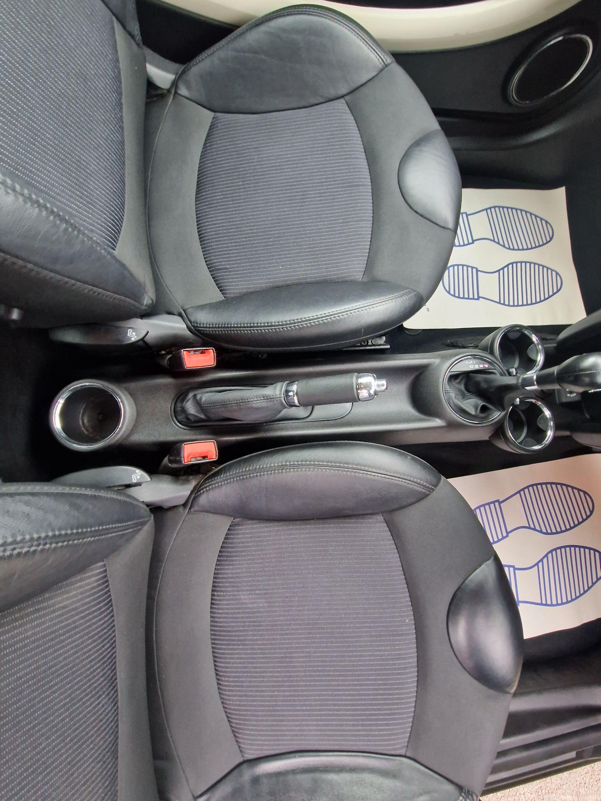 MINI Hatch - Image 30