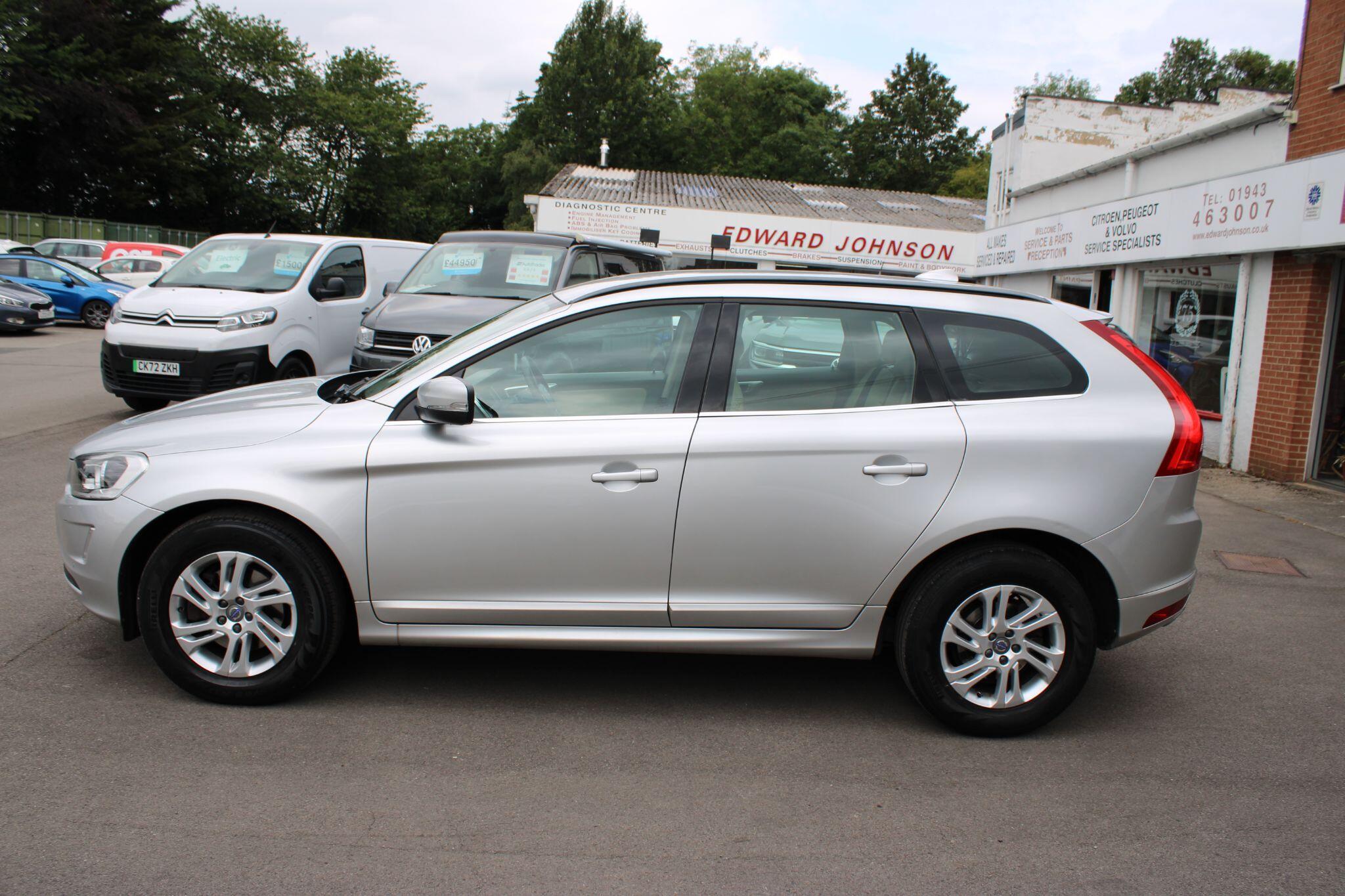 Volvo XC60 - Image 16