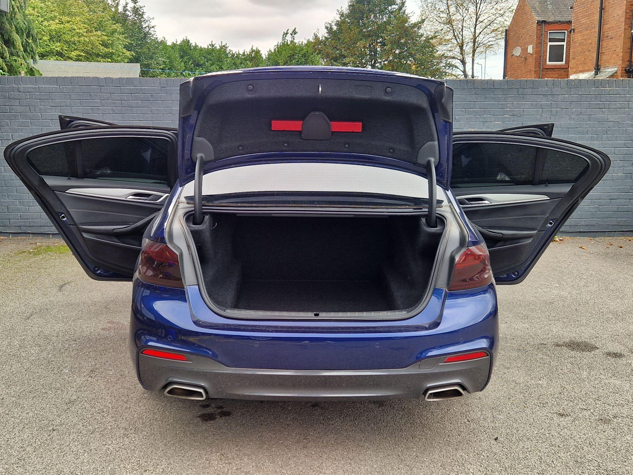 BMW 5 Series - Image 20