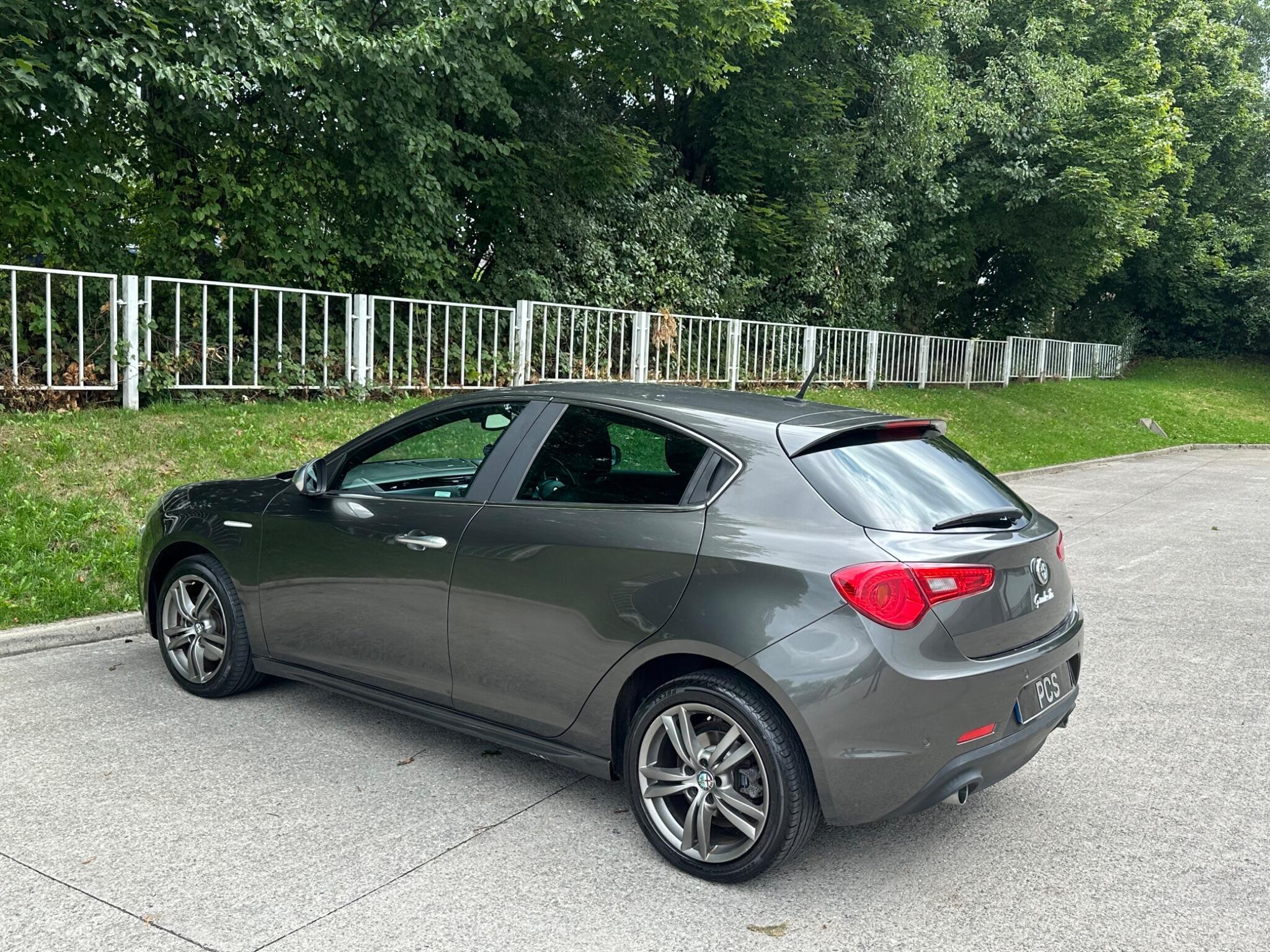 Alfa Romeo Giulietta - Image 12