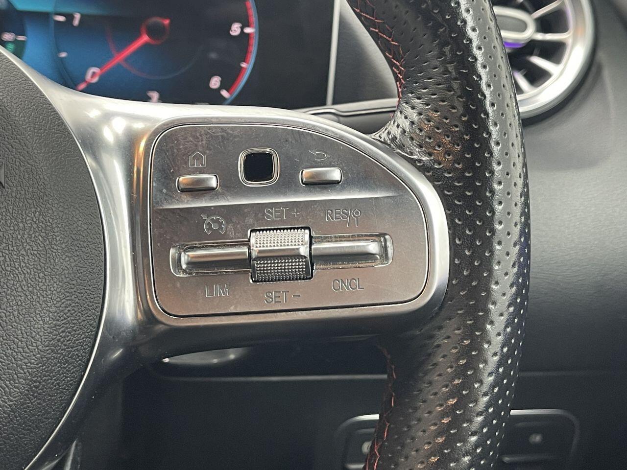 Mercedes B-Class - Image 26