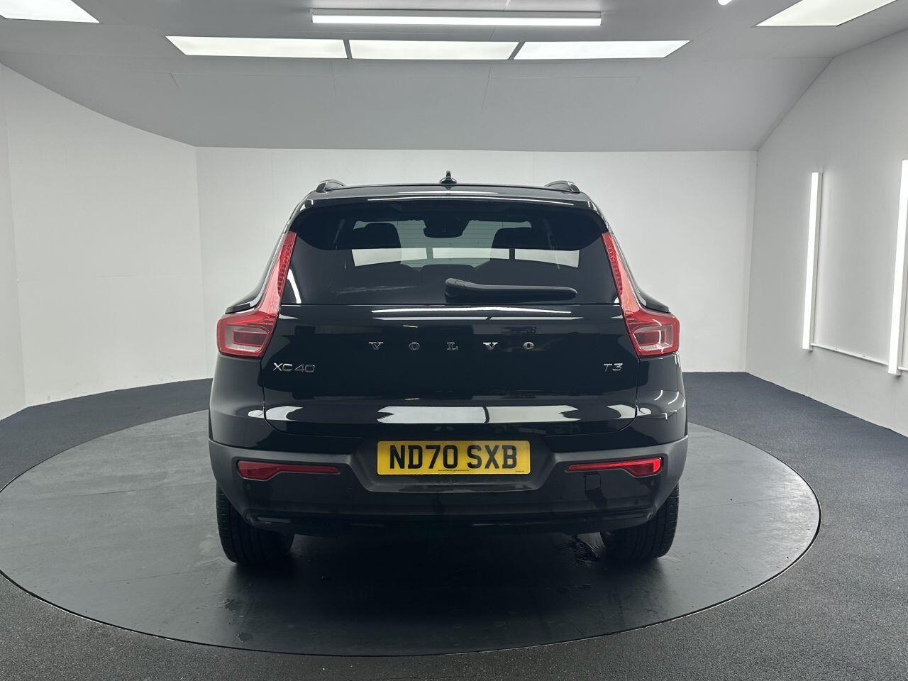 Volvo XC40 - Image 9