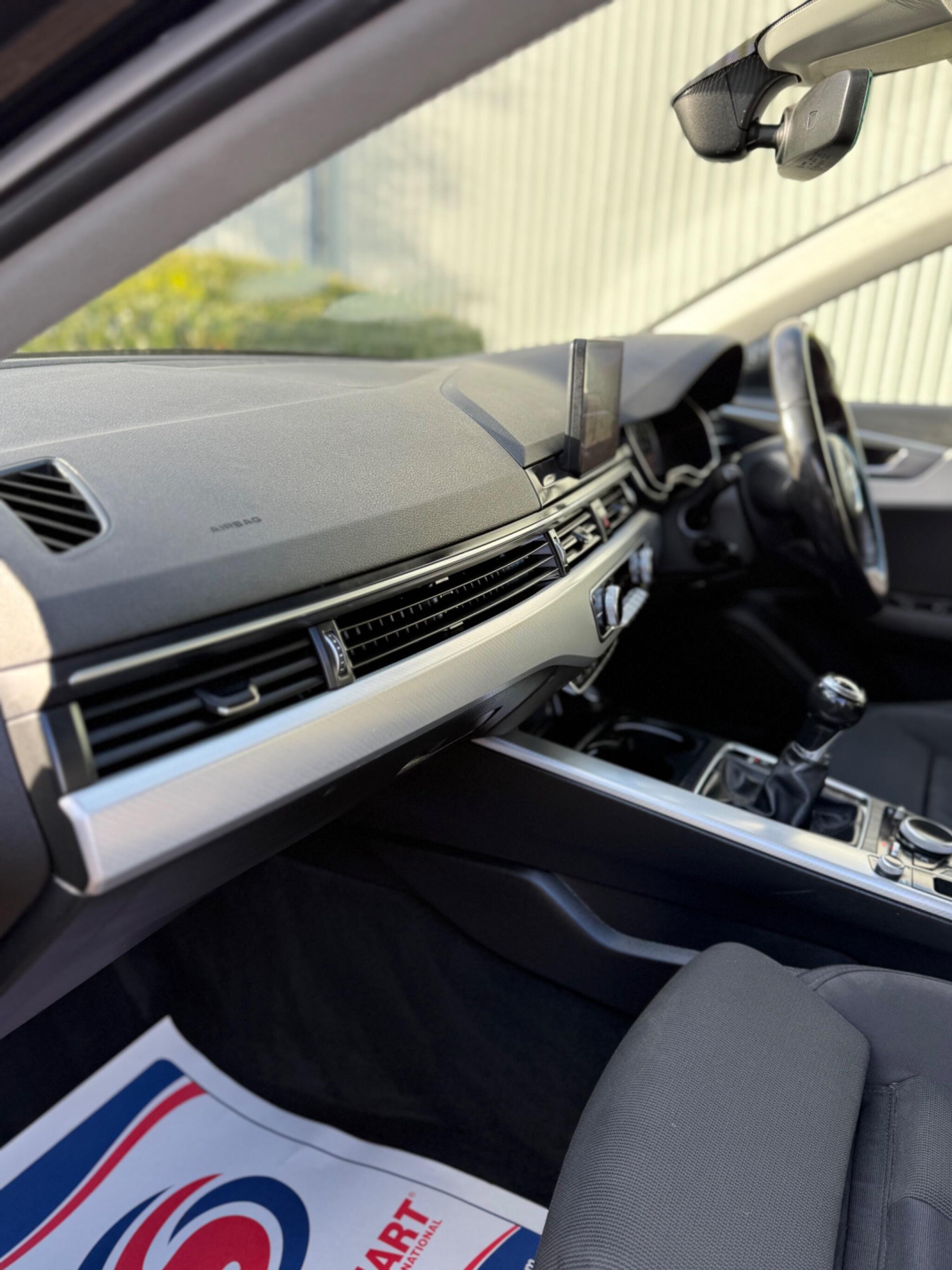 Audi A4 Avant - Image 23