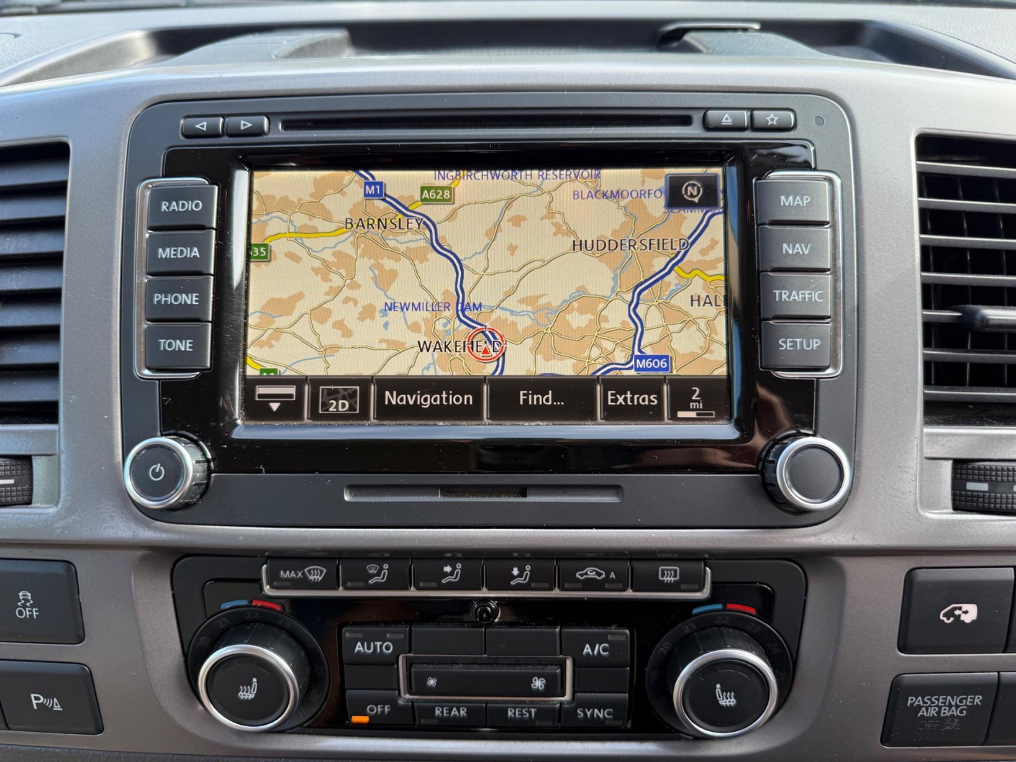 Volkswagen CARAVELLE - Image 26