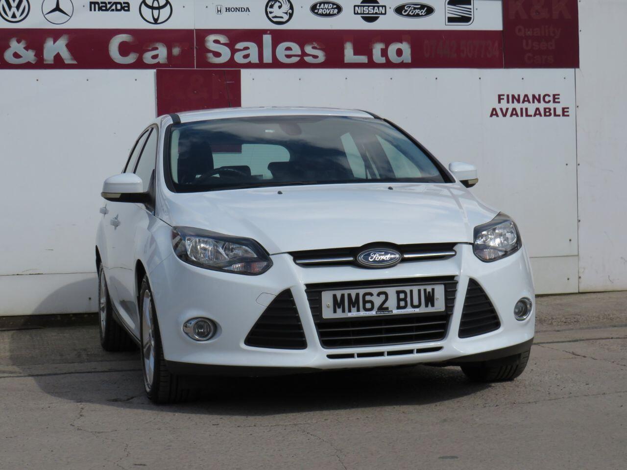 Ford Focus - Image 30