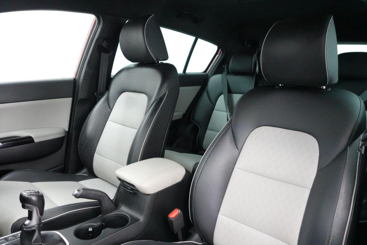 Kia Sportage - Image 14