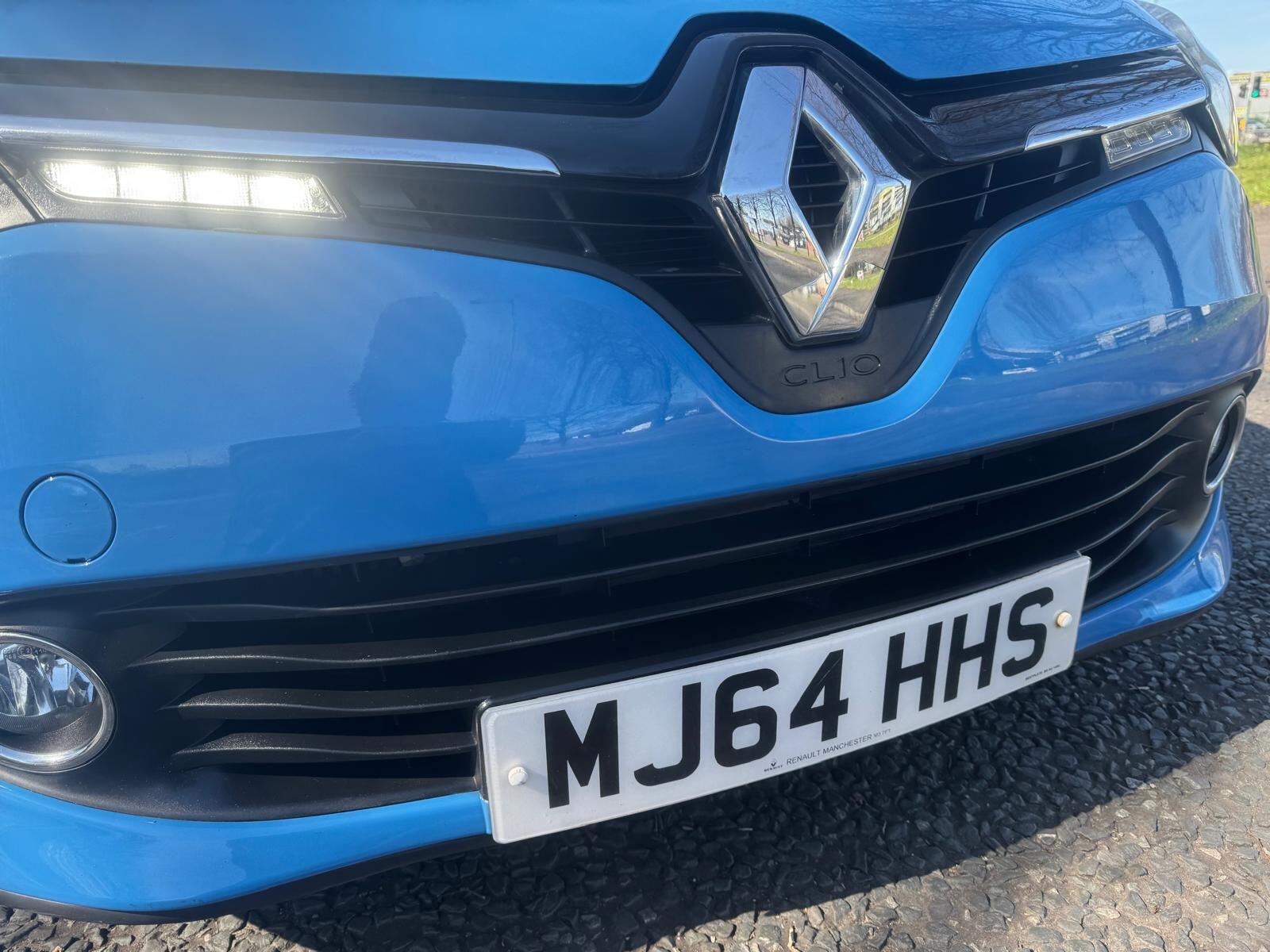 Renault Clio - Image 42