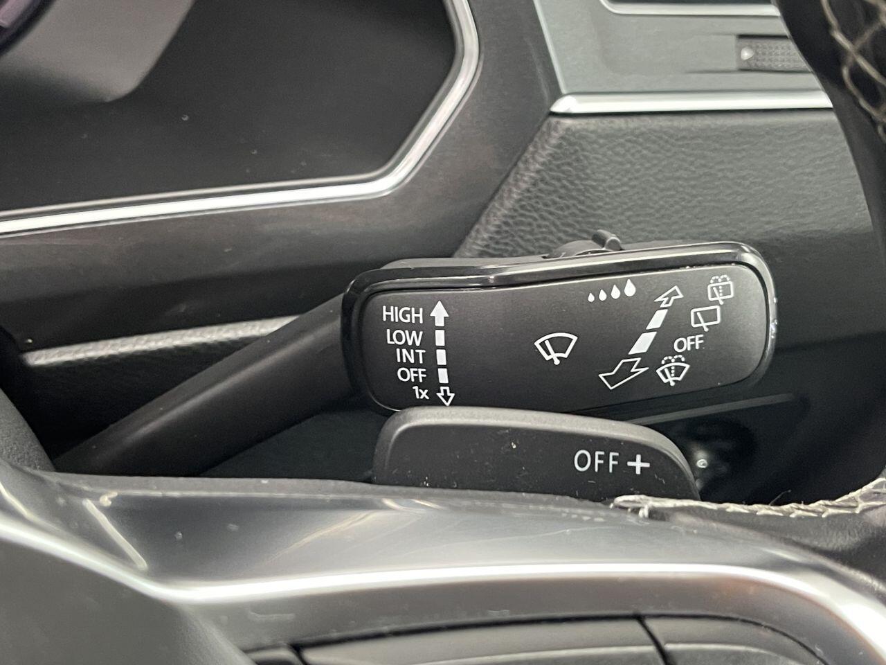 Volkswagen Tiguan - Image 24