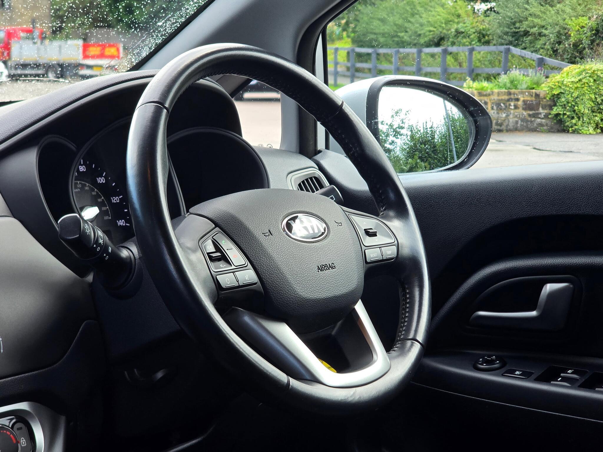 Kia Rio - Image 4