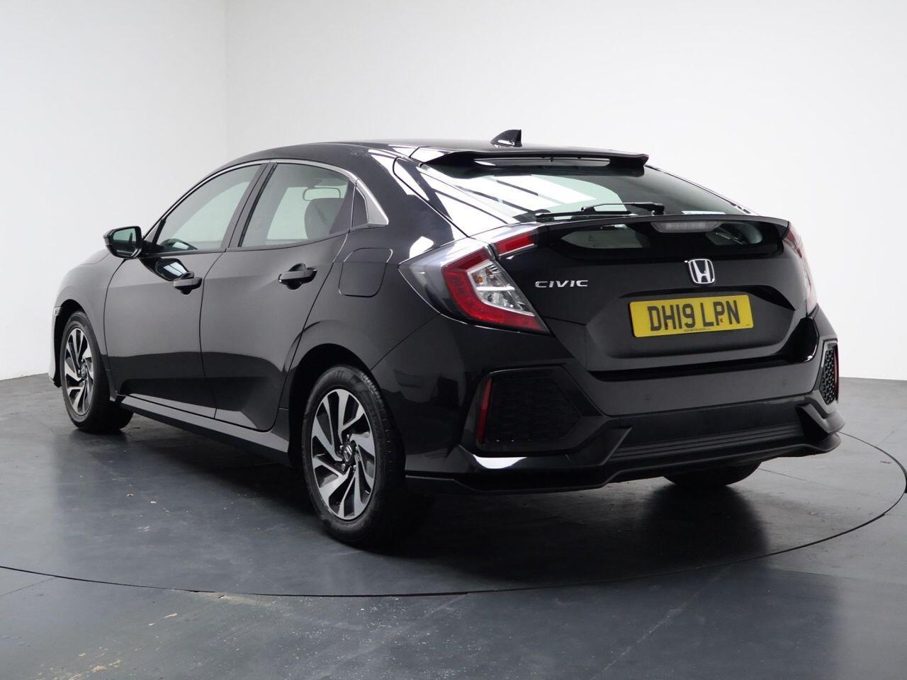 Honda Civic - Image 9