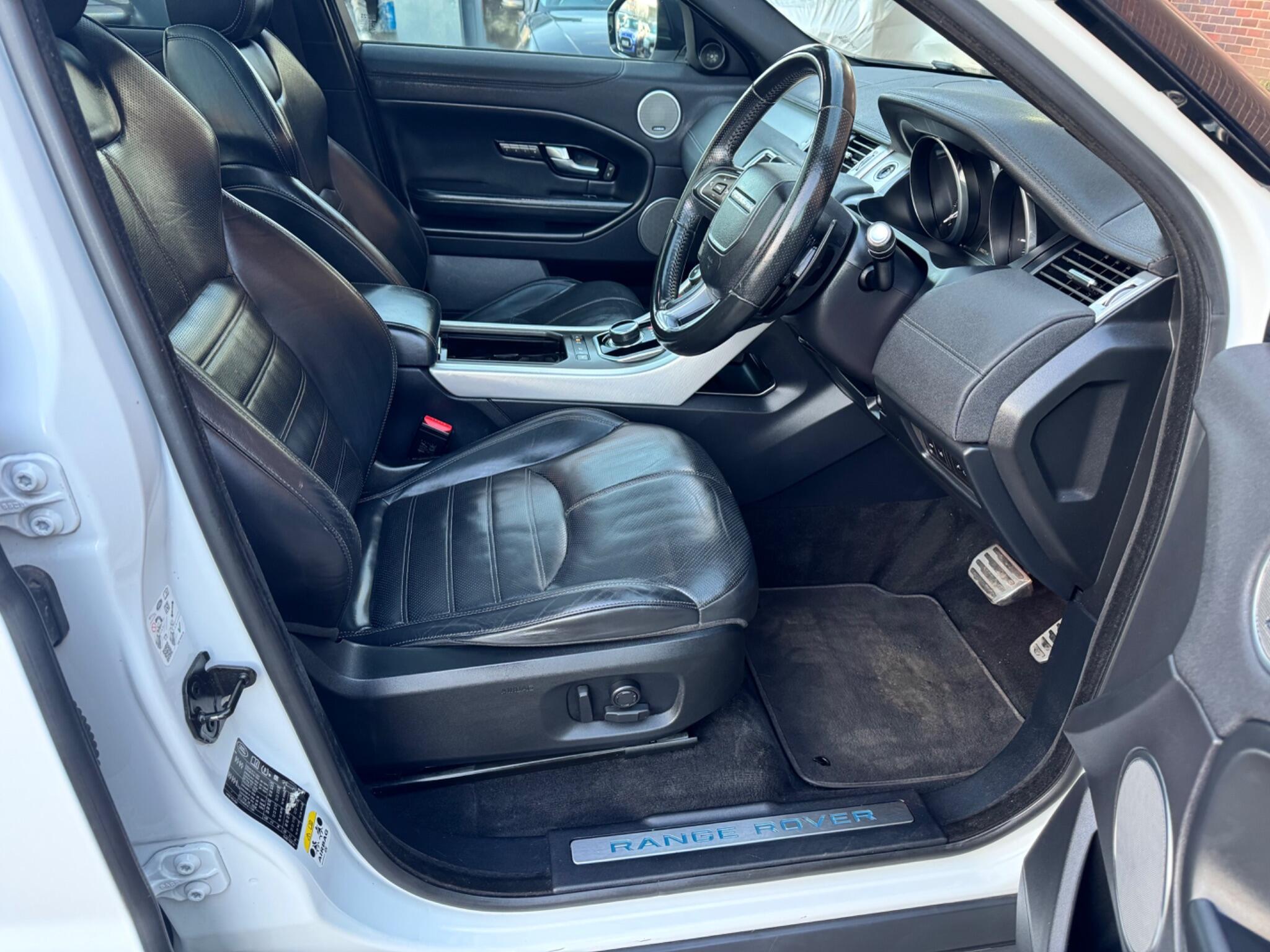 Land Rover Range Rover Evoque - Image 33