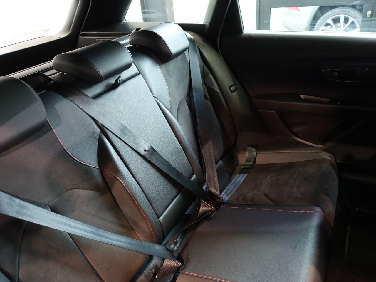 SEAT Leon - Image 19