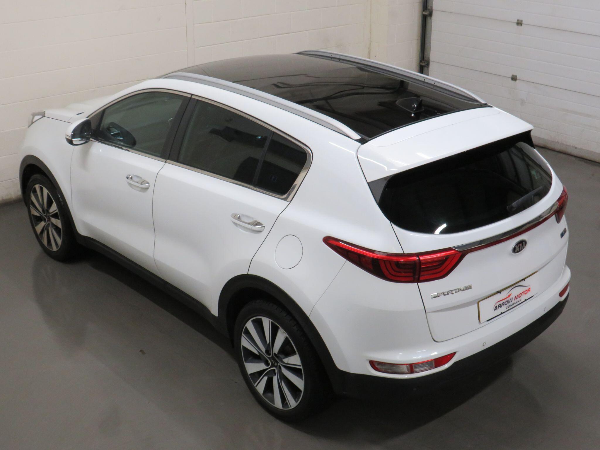 Kia Sportage - Image 10