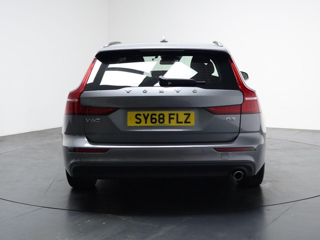 Volvo V60 - Image 11