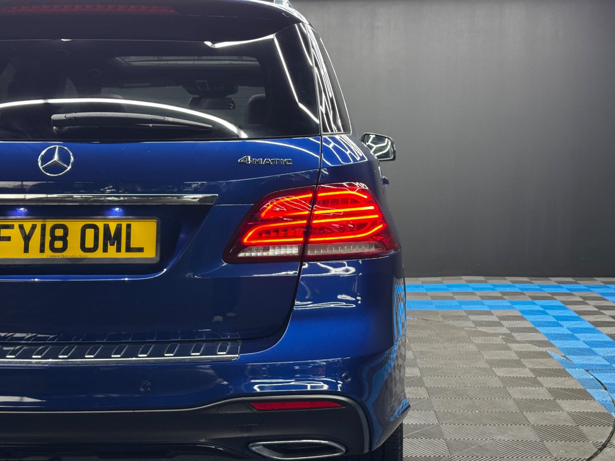 Mercedes GLE - Image 48