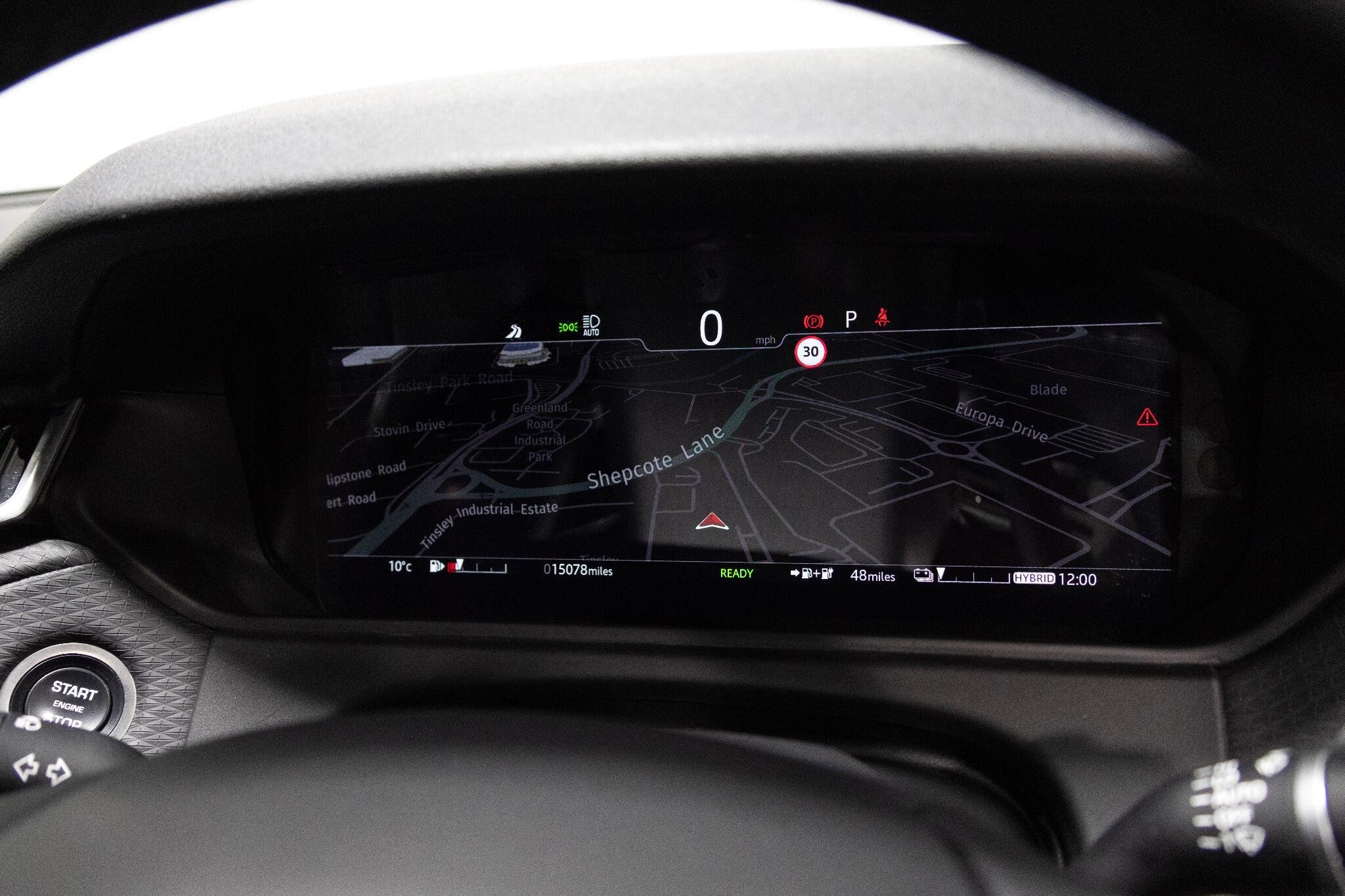 Land Rover Range Rover Velar - Image 35