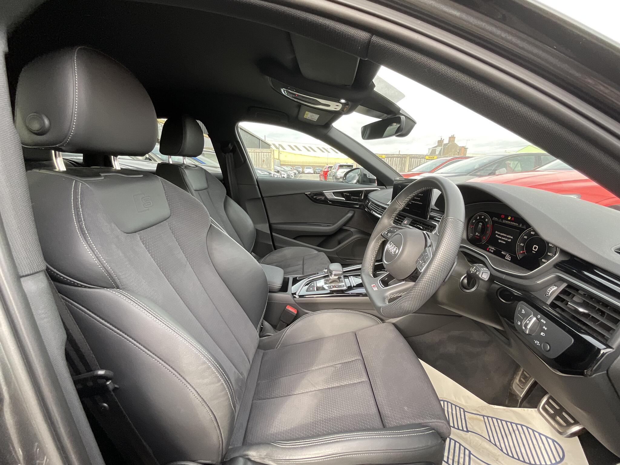 Audi A4 - Image 9