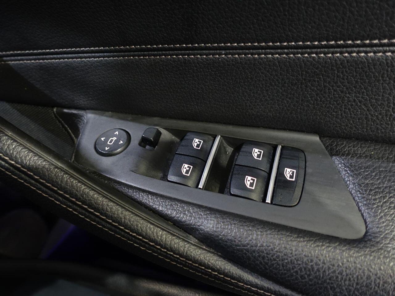 BMW 5 Series - Image 31