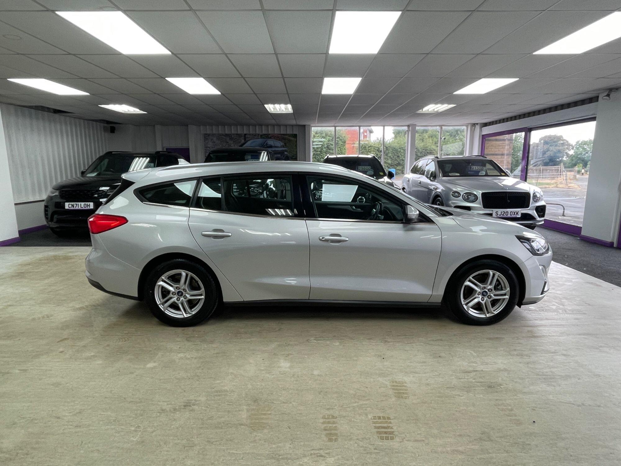 Ford Focus Diesel Estate - Image 12