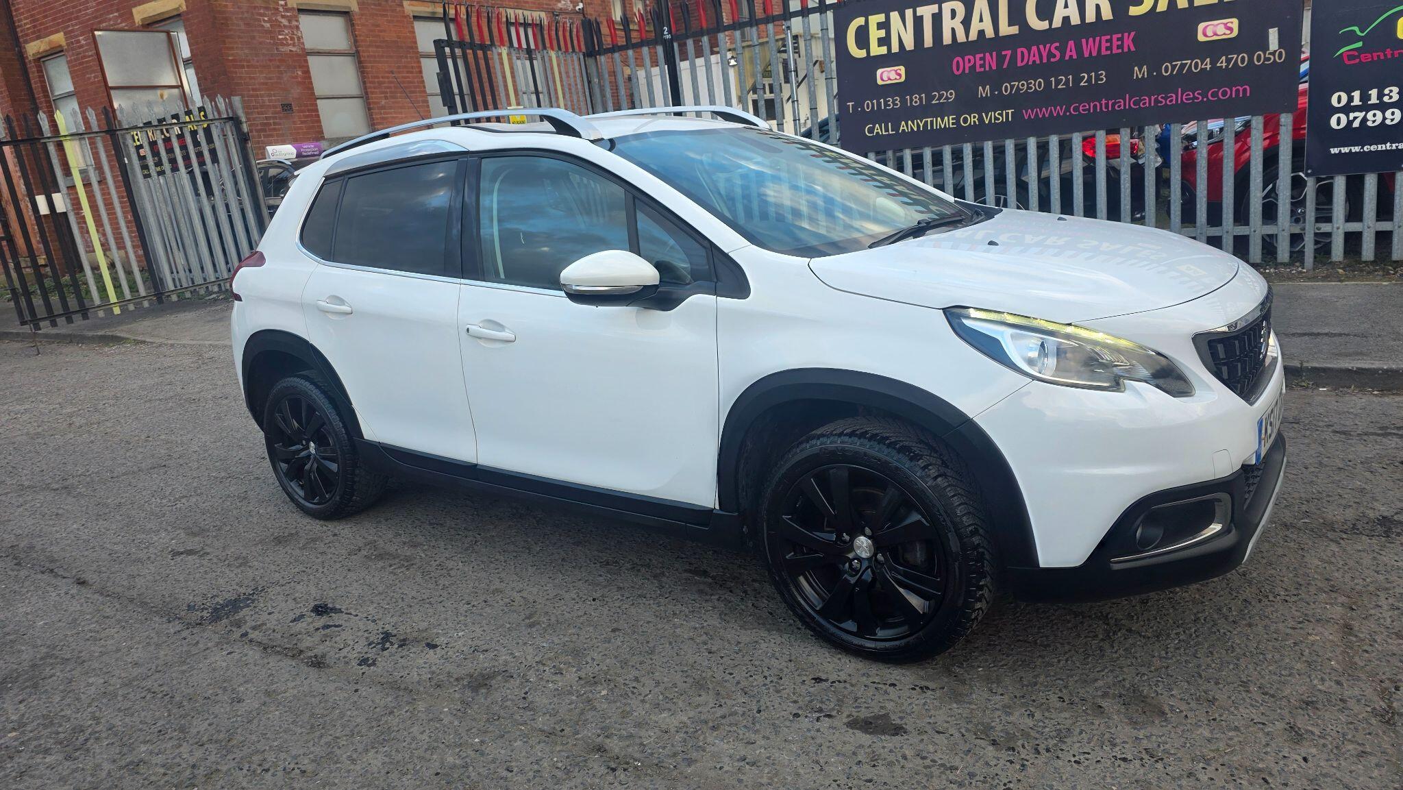 Peugeot 2008 - Image 6