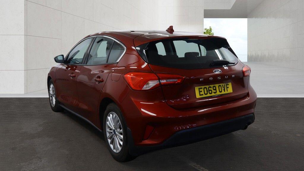 Ford Focus - Image 4