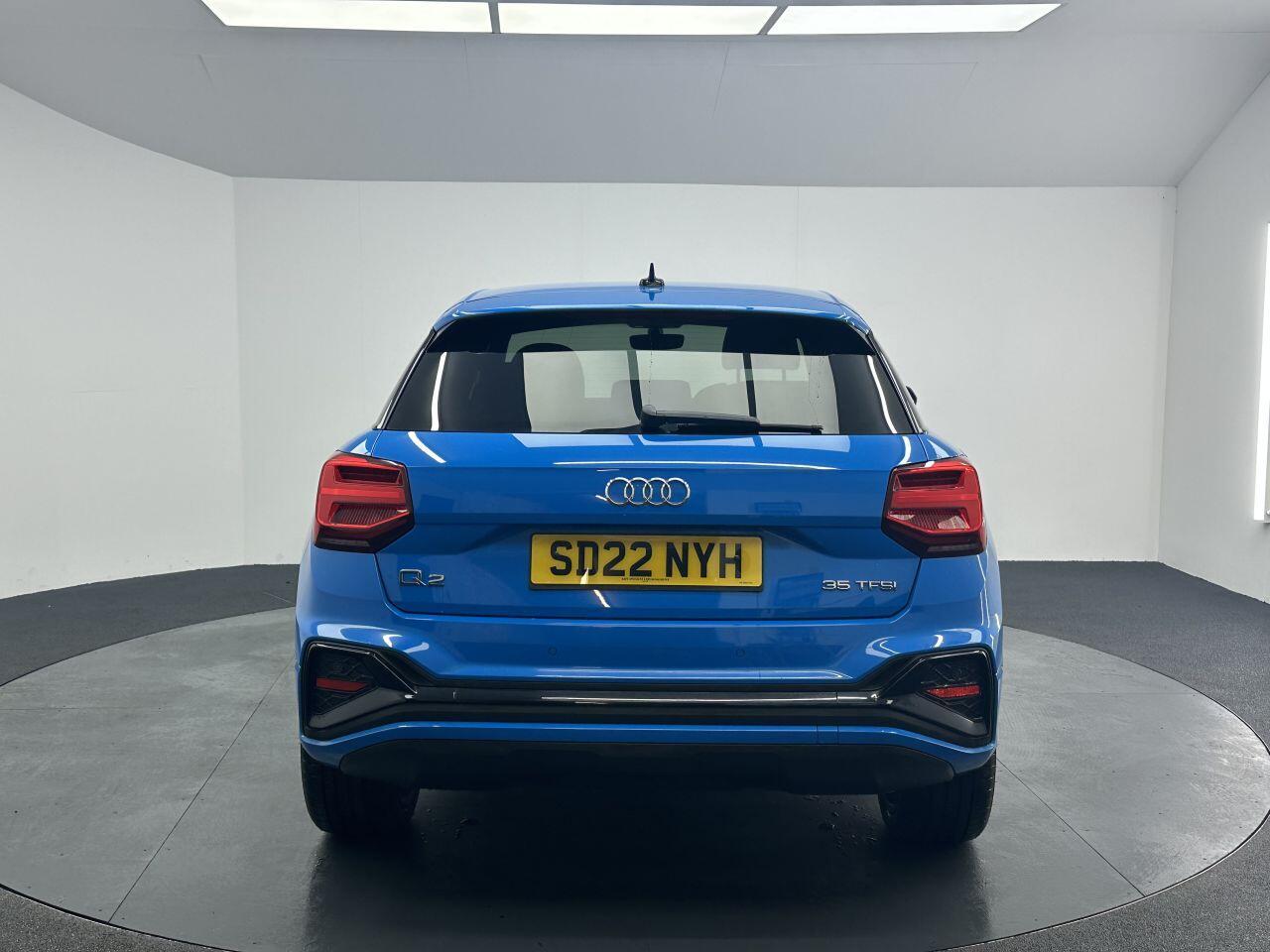Audi Q2 - Image 8