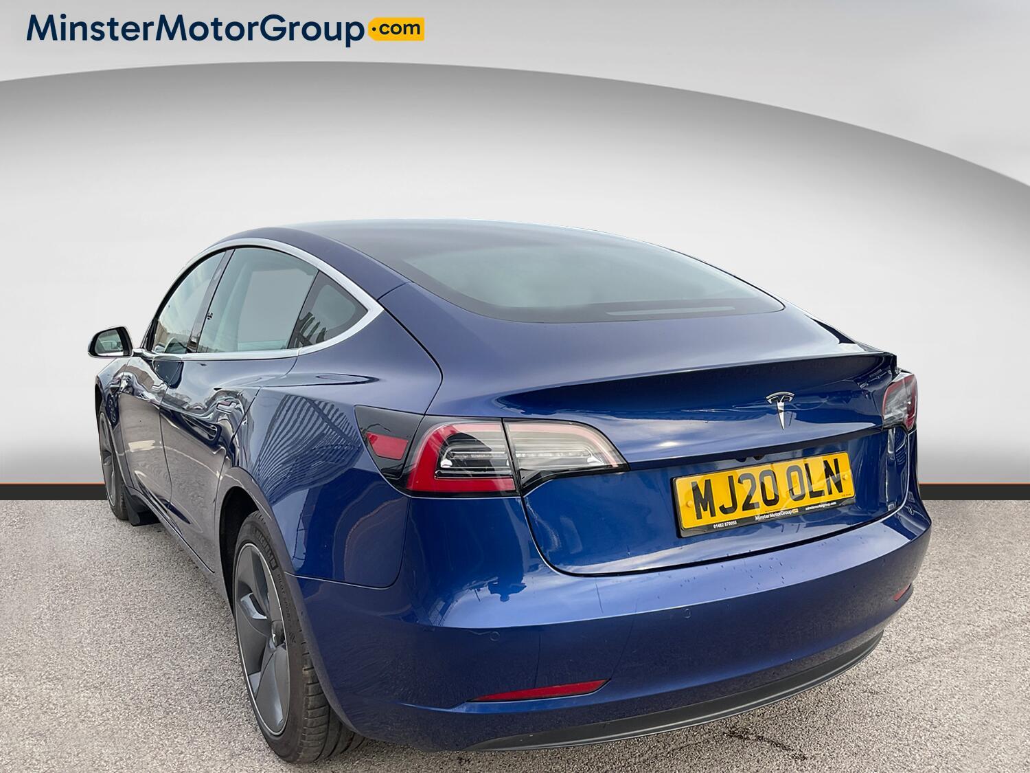 Tesla Model 3 - Image 4